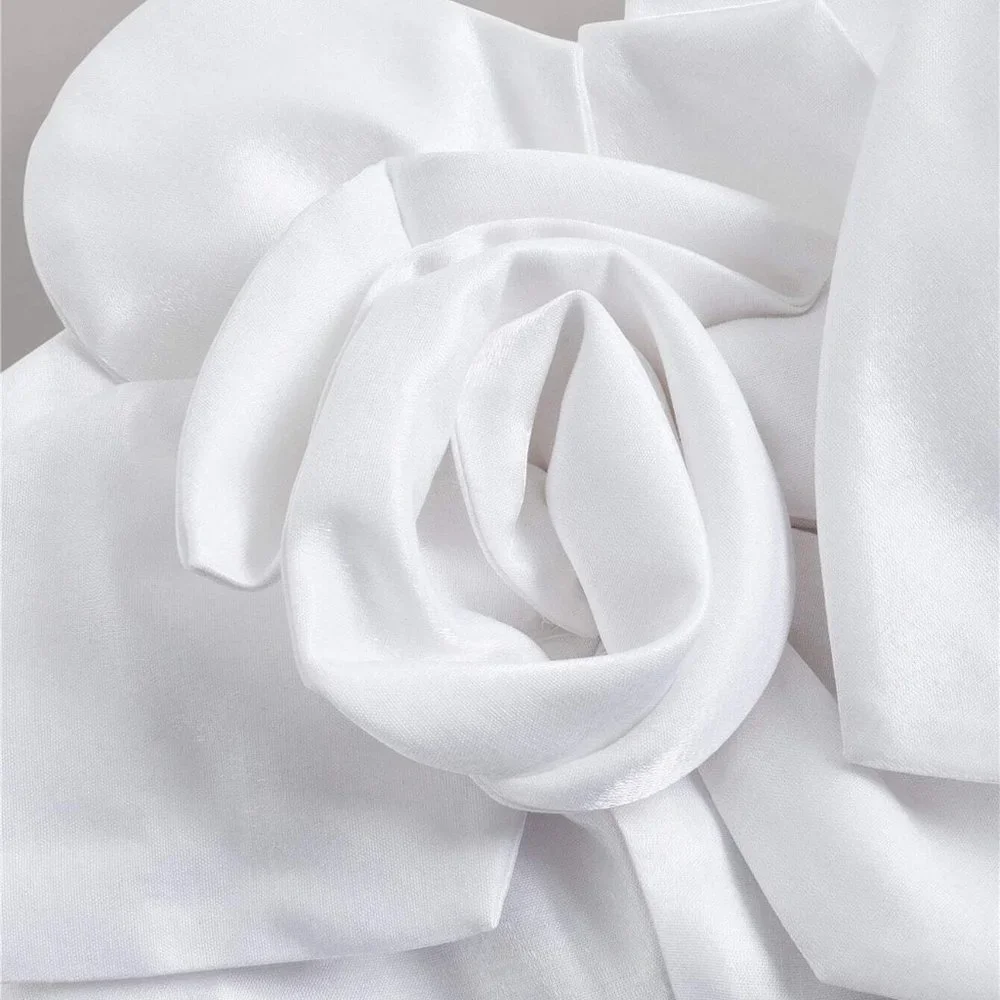 White Boho Womens Flower Decor Lace Up Back Cami Top - Picture 3 of 4